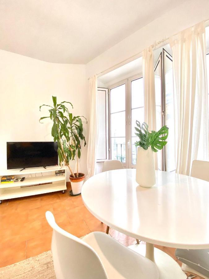Comfortable Studio Old Town, Parking Optional Séville Extérieur photo